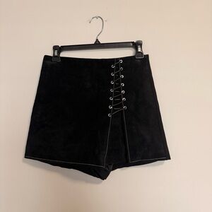 Vero Moda Black Skort with Lace-Up Detail Medium